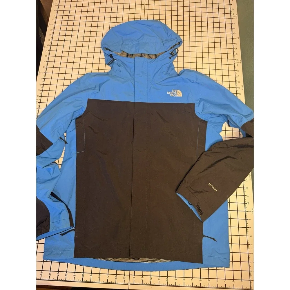 The North Face HyVent Colorblock Hooded Full Zip Rain Jacket Men's M